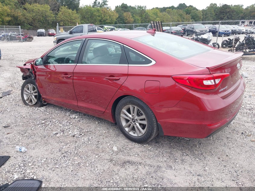 2016 HYUNDAI SONATA SE - 5NPE24AF5GH308529