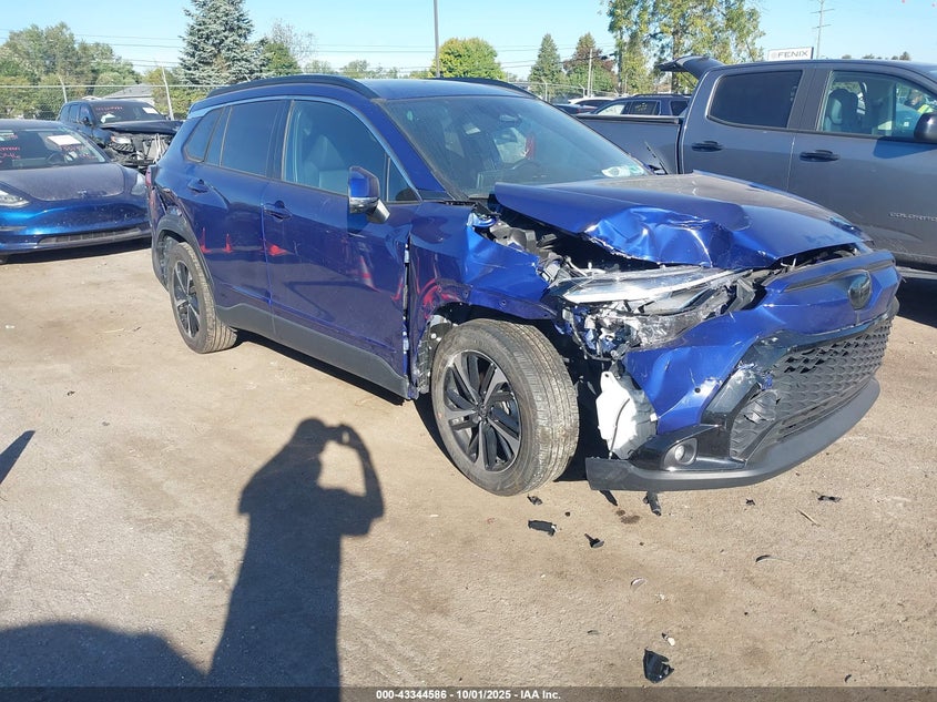 TOYOTA COROLLA CROSS XSE