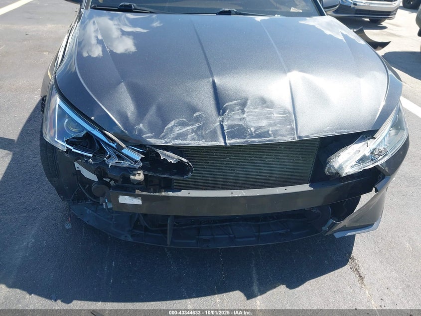 2020 HYUNDAI ELANTRA SE - 5NPD74LF8LH599676