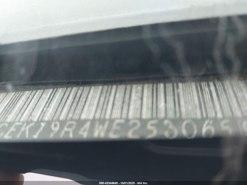 1998 Chevrolet K1500 Fleetside/Silverado Fleetside/Sportside VIN: 1GCEK19R4WE253065 Lot: 43344649