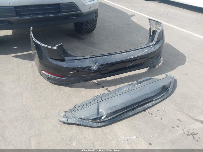 2015 Toyota Corolla Le VIN: 2T1BURHE4FC236666 Lot: 43344827