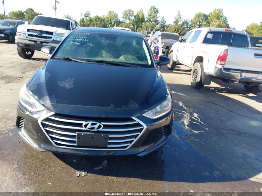 2017 HYUNDAI ELANTRA SE - 5NPD74LF9HH182431