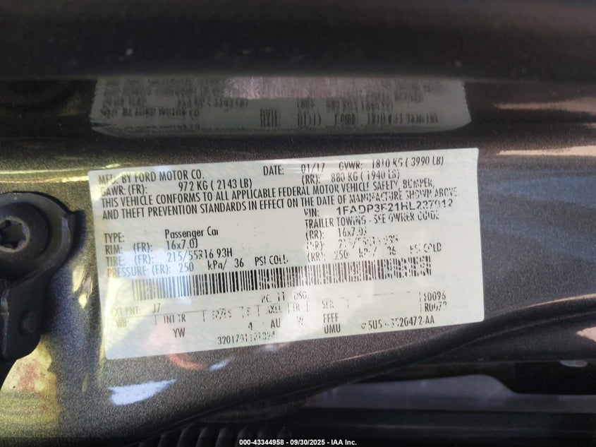 2017 FORD FOCUS SE - 1FADP3F21HL227012