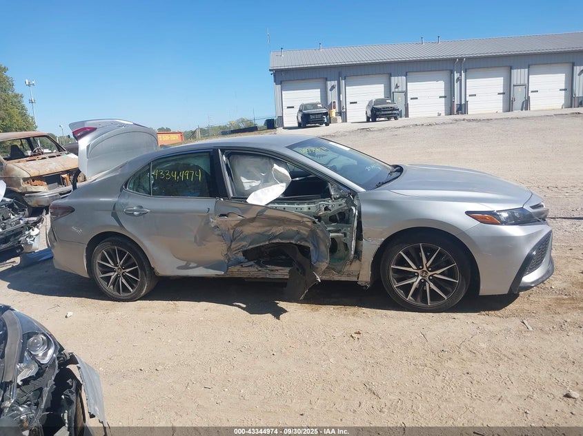 2022 TOYOTA CAMRY SE - 4T1G11AK5NU018670