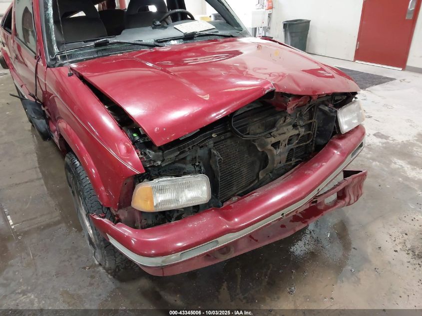 1997 GMC Jimmy Sls VIN: 1GKDT13W8V2509140 Lot: 43345006