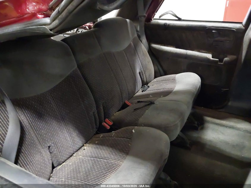 1997 GMC Jimmy Sls VIN: 1GKDT13W8V2509140 Lot: 43345006