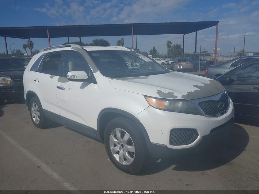 2013 KIA SORENTO LX V6 - 5XYKT4A25DG389208