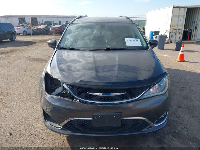 2017 Chrysler Pacifica Touring-L Plus VIN: 2C4RC1EG2HR729709 Lot: 43345031