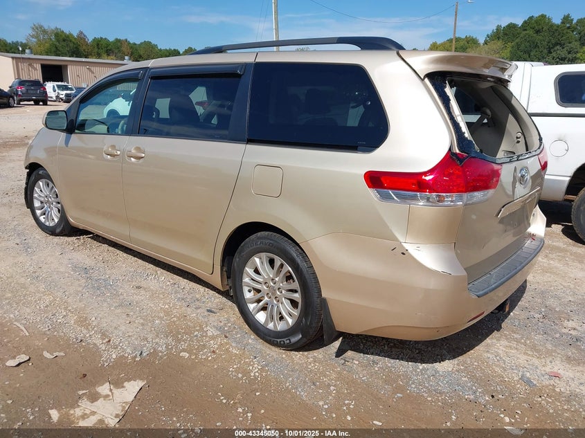 2014 TOYOTA SIENNA XLE V6 8 PASSENGER - 5TDYK3DC4ES442982