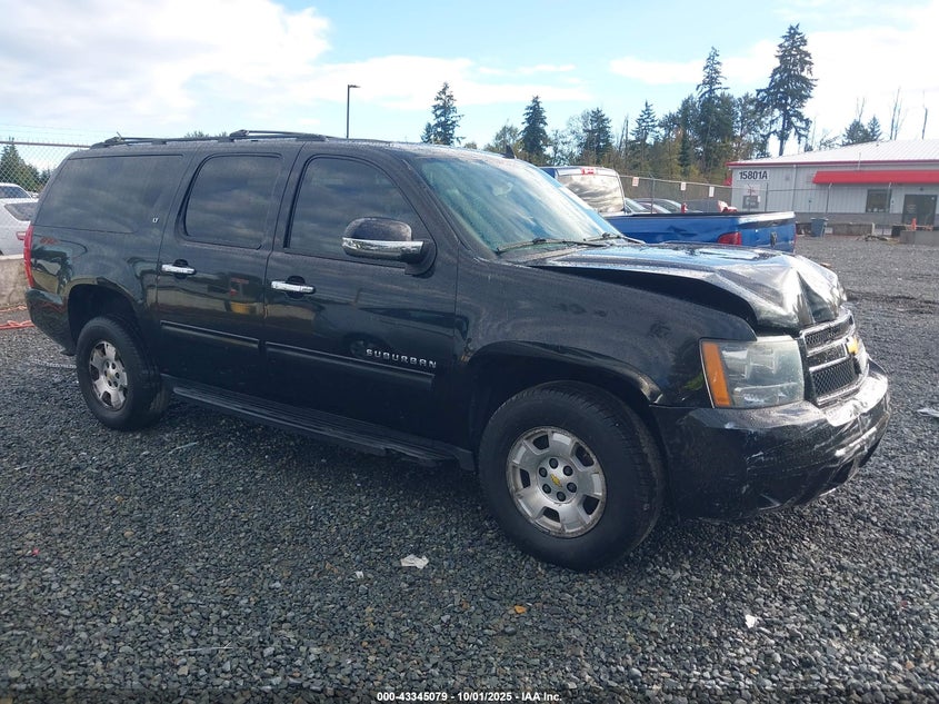 CHEVROLET SUBURBAN LT