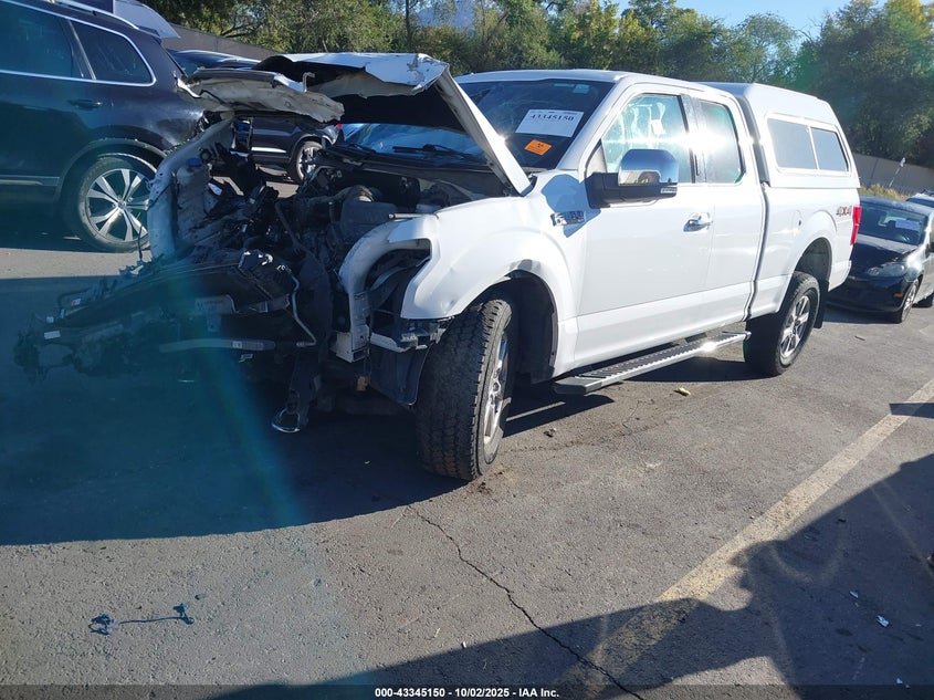 1FTEX1EB1JKG10903 2018 FORD F-150 photo no. 2