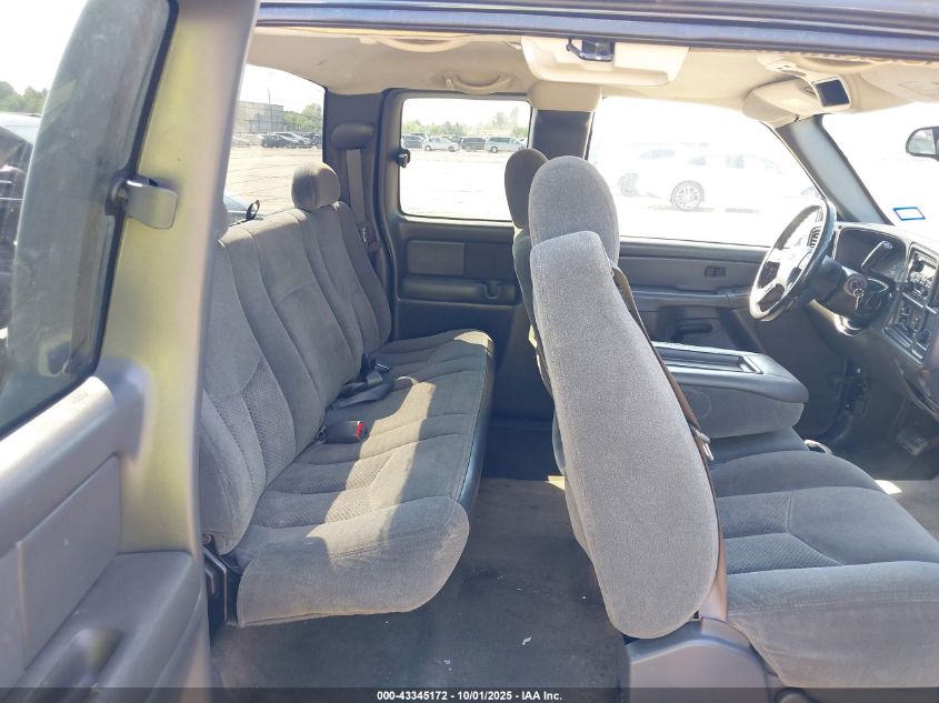 2004 Chevrolet Silverado 1500 Ls VIN: 2GCEC19V841420665 Lot: 43345172