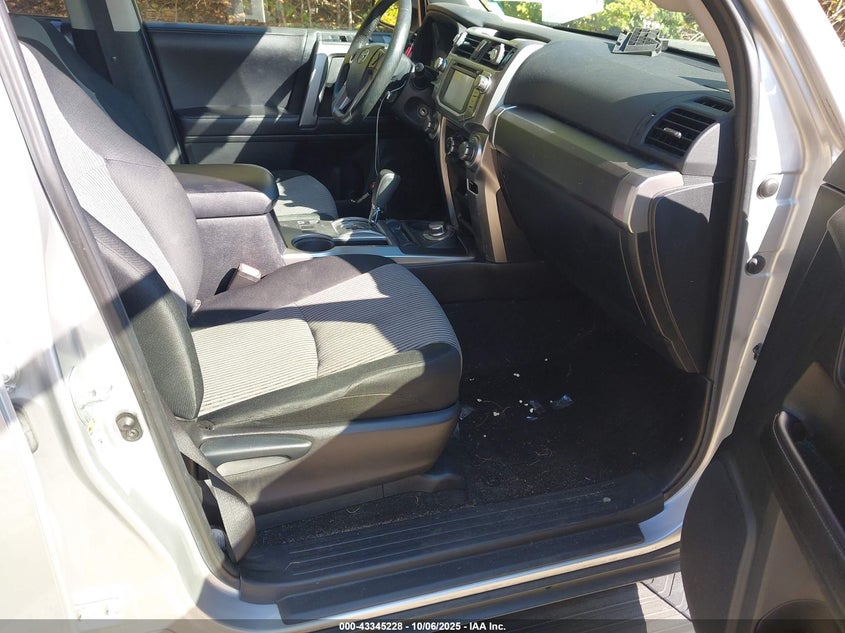 2017 TOYOTA 4RUNNER SR5 JTEBU5JRXH5424142