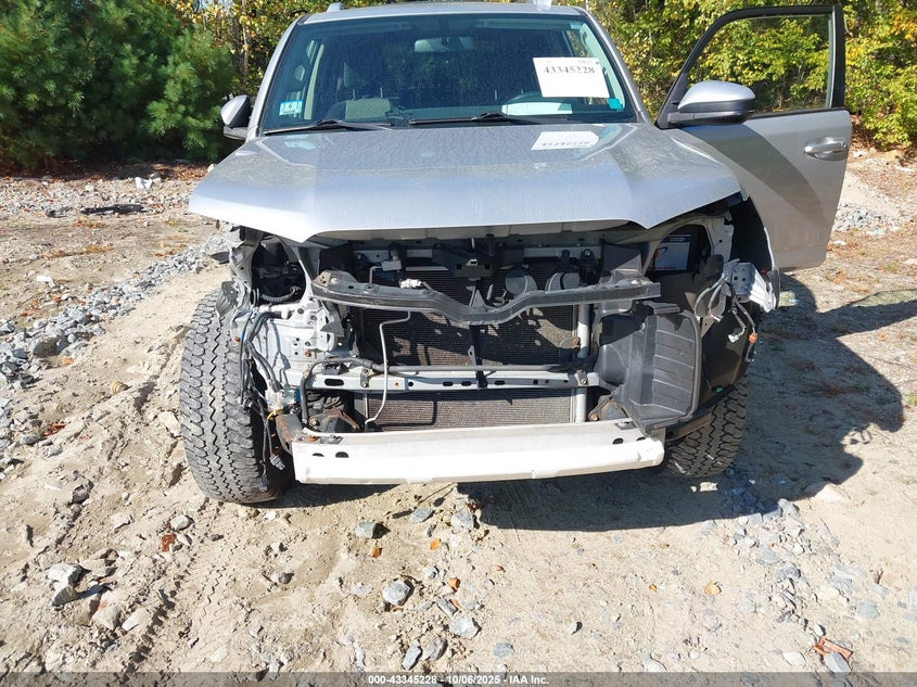 2017 TOYOTA 4RUNNER SR5 JTEBU5JRXH5424142