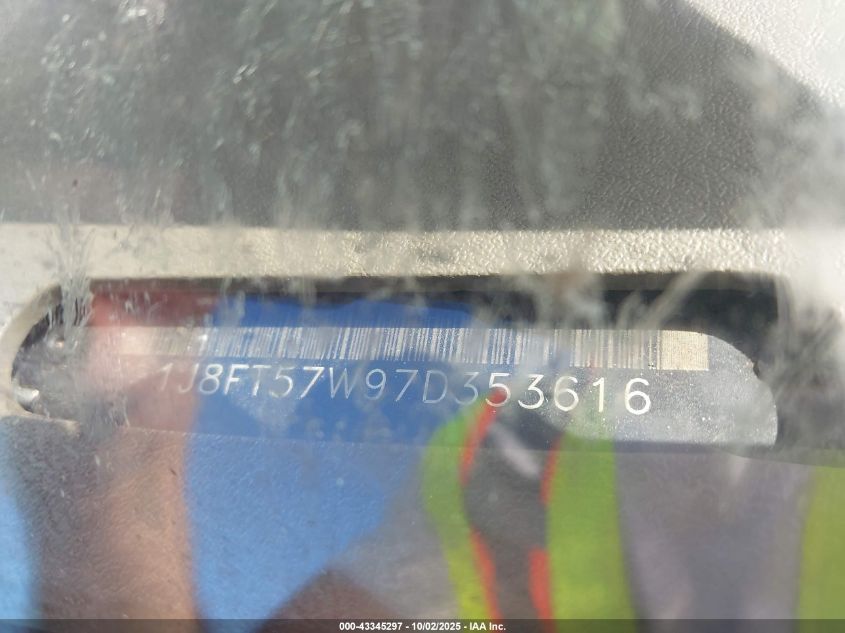 2007 Jeep Compass Limited VIN: 1J8FT57W97D353616 Lot: 43345297