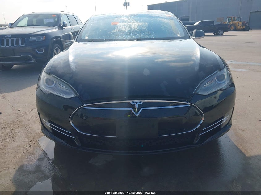 2013 Tesla Model S Performance VIN: 5YJSA1DP1DFP14021 Lot: 43345298