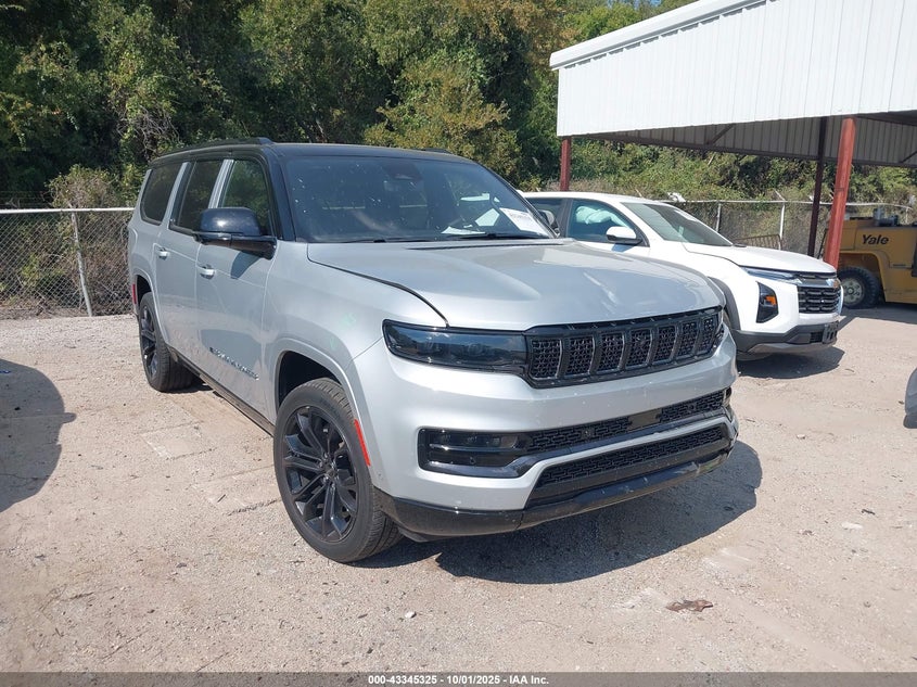 JEEP GRAND WAGONEER SERIES II 4X4