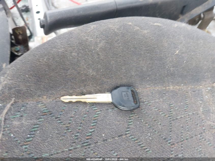 2000 Honda Civic Hx VIN: 1HGEJ7222YL127533 Lot: 43345345