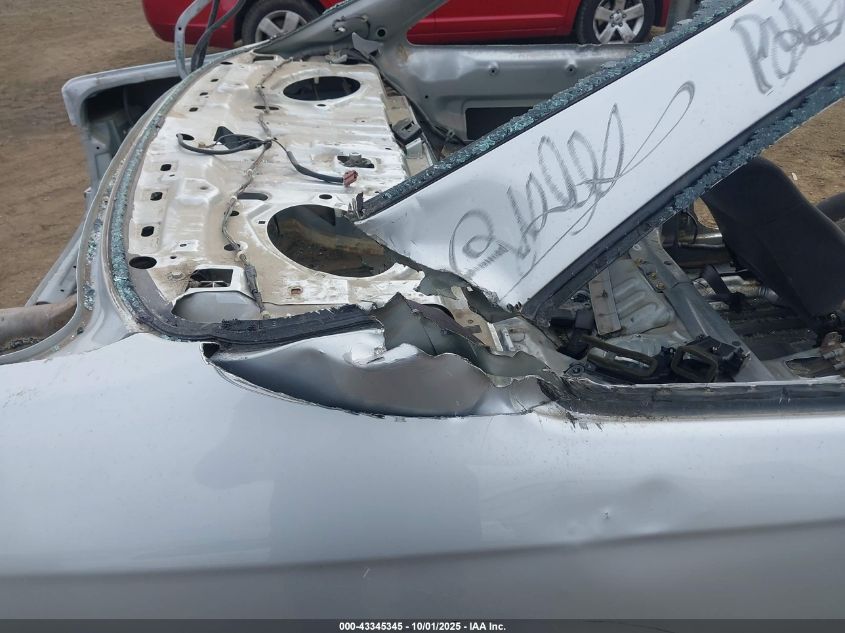 2000 Honda Civic Hx VIN: 1HGEJ7222YL127533 Lot: 43345345