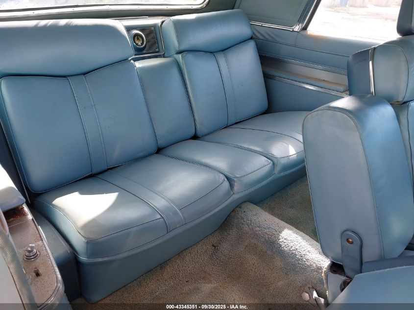 1964 Chrysler Imperial VIN: 9243205496 Lot: 43345351