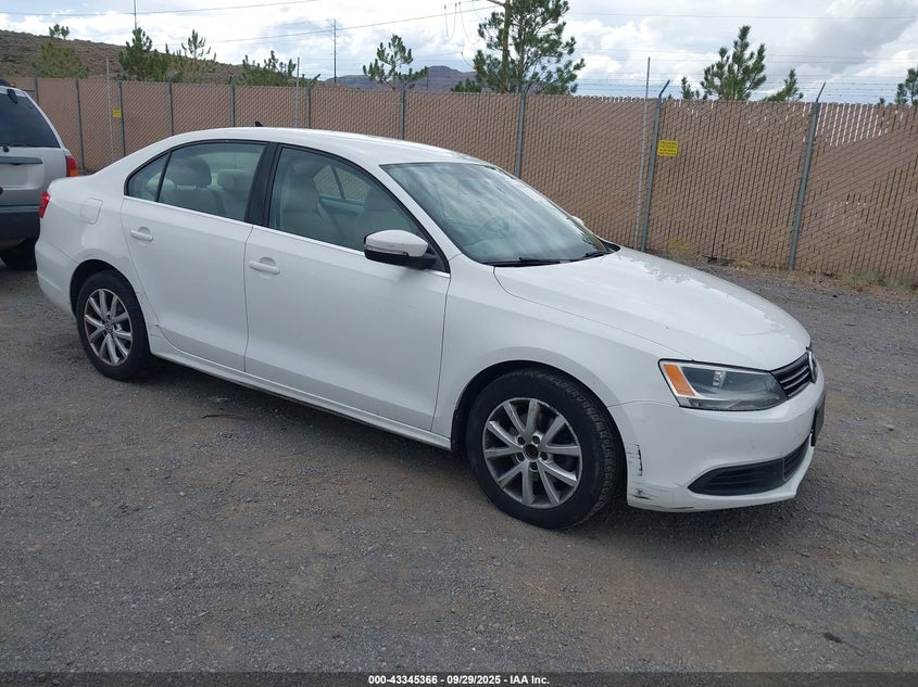 2013 VOLKSWAGEN JETTA 2.5L SE - 3VWDP7AJ8DM210343