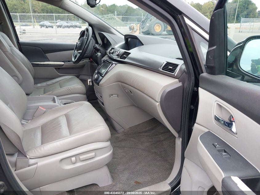 2015 HONDA ODYSSEY TOURING/TOURING ELITE - 5FNRL5H95FB017451