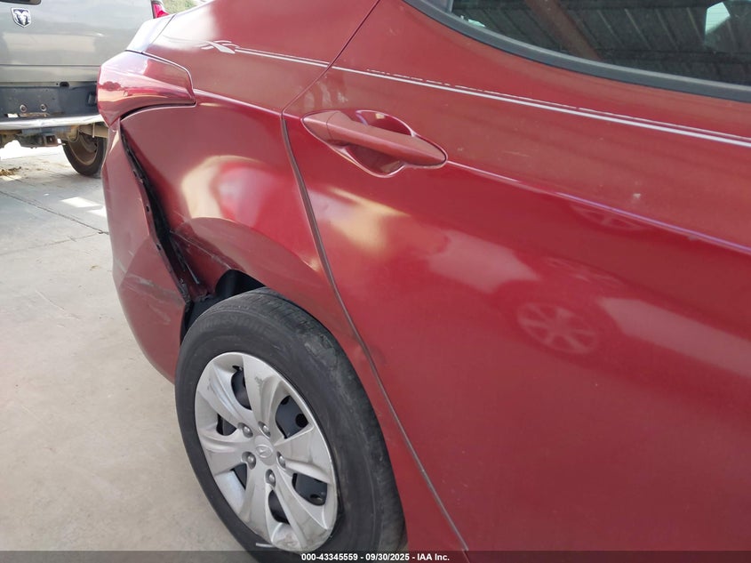 2016 HYUNDAI ELANTRA SE - 5NPDH4AE8GH751114