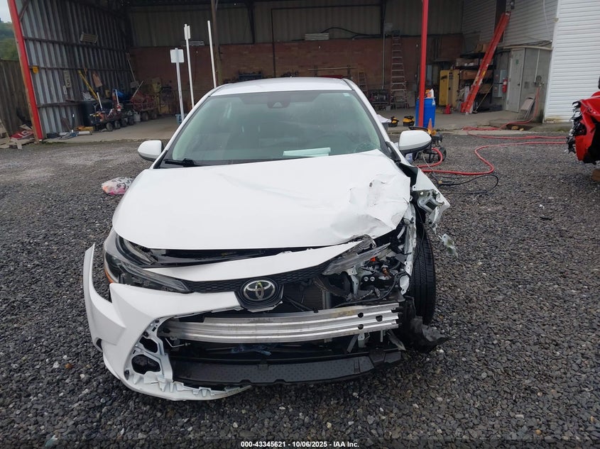 2021 TOYOTA COROLLA LE 5YFEPMAE9MP156374