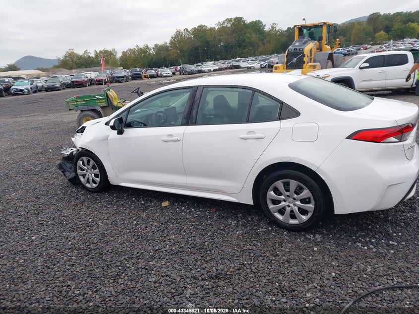 2021 TOYOTA COROLLA LE 5YFEPMAE9MP156374