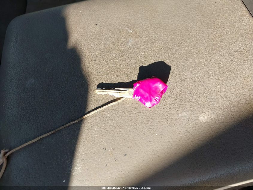 2005 Ford F-150 Stx/Xl/Xlt VIN: 1FTRX12WX5NA11057 Lot: 43345642