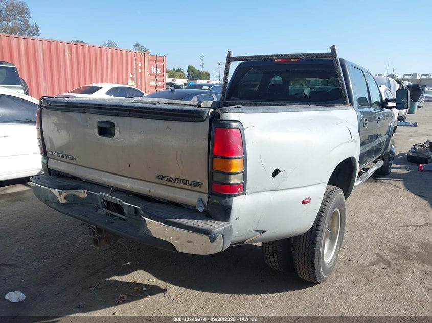 1GCJC33G33F220322 2003 CHEVROLET SILVERADO photo no. 4