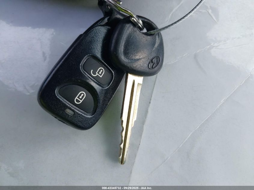 2006 Hyundai Tucson Gl VIN: KM8JM12B26U252732 Lot: 43345732