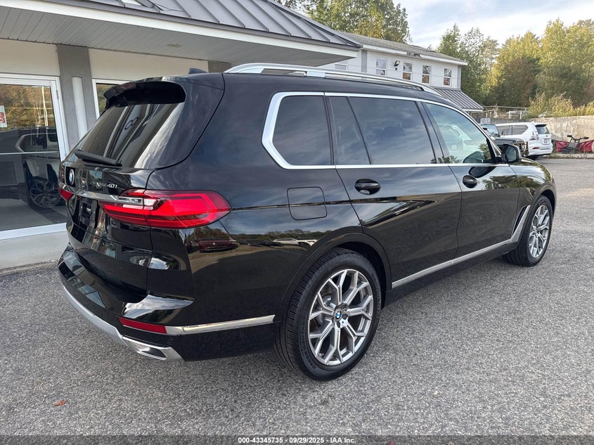 2021 BMW X7(VIN: 5UXCW2C01M9G78181