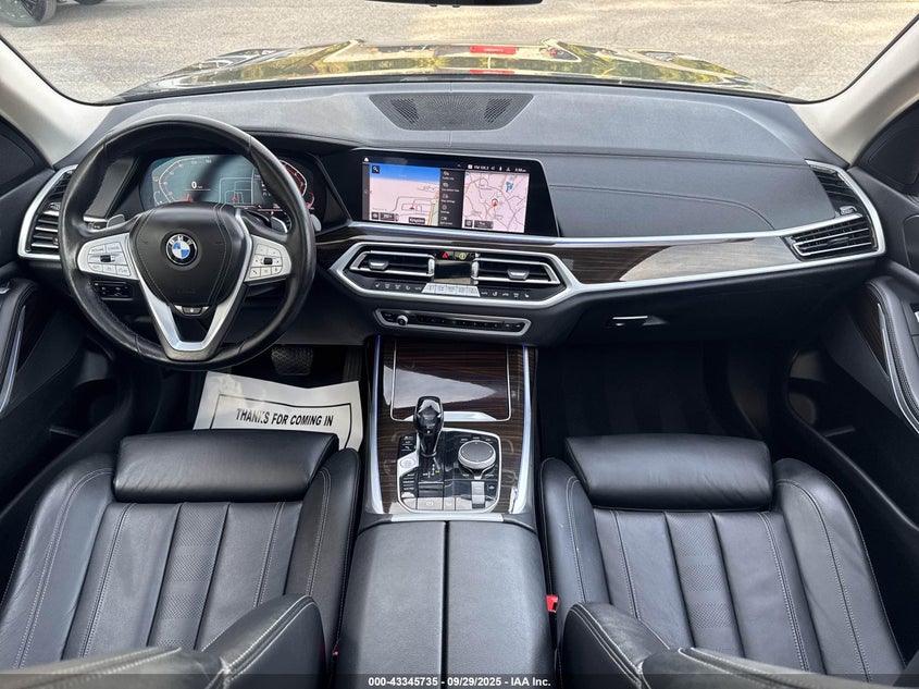 2021 BMW X7(VIN: 5UXCW2C01M9G78181