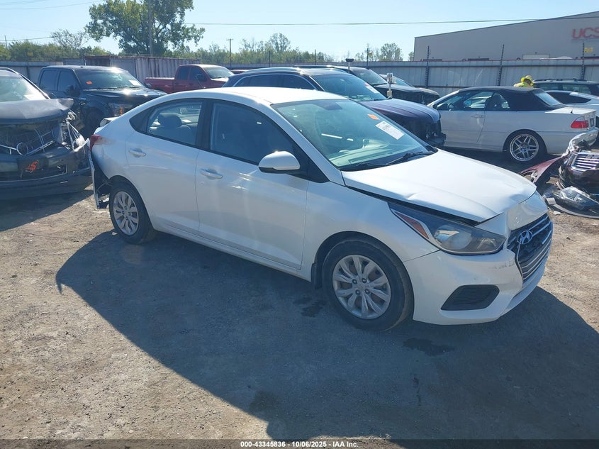 HYUNDAI ACCENT SE
