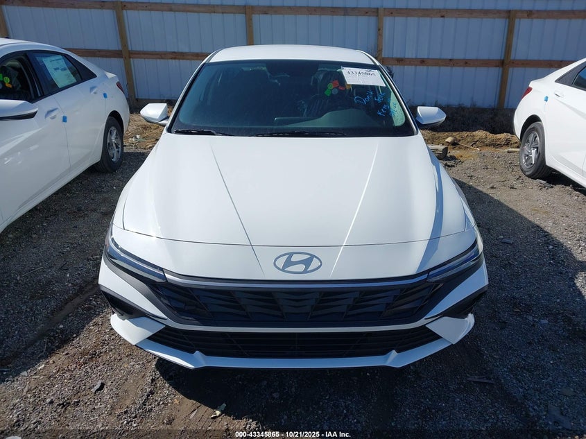 2025 HYUNDAI ELANTRA SE KMHLL4DG9SU088217