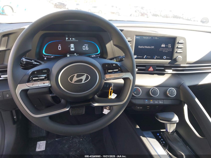 2025 HYUNDAI ELANTRA SE KMHLL4DG9SU088217