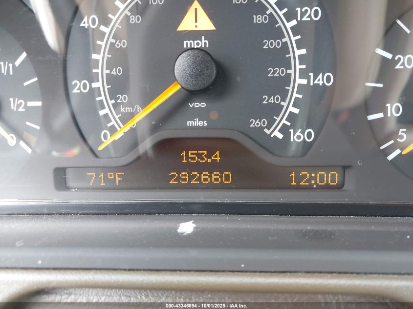 1996 Mercedes-Benz E 320 VIN: WDBJF55F3TJ019958 Lot: 43345894