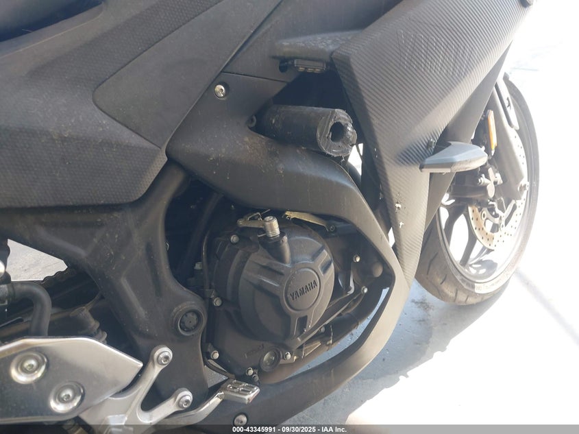 2015 Yamaha Yzfr3 VIN: MH3RH06Y1FK005056 Lot: 43345991