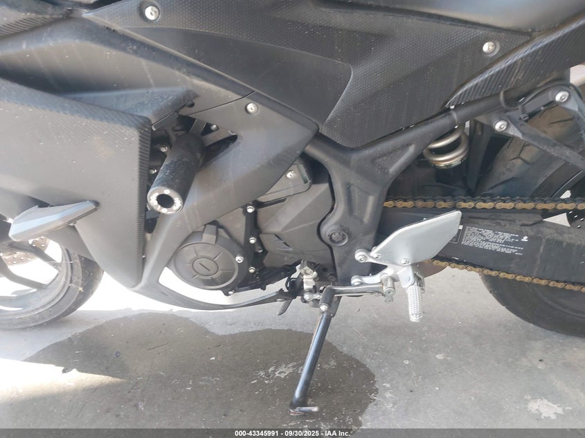 2015 Yamaha Yzfr3 VIN: MH3RH06Y1FK005056 Lot: 43345991