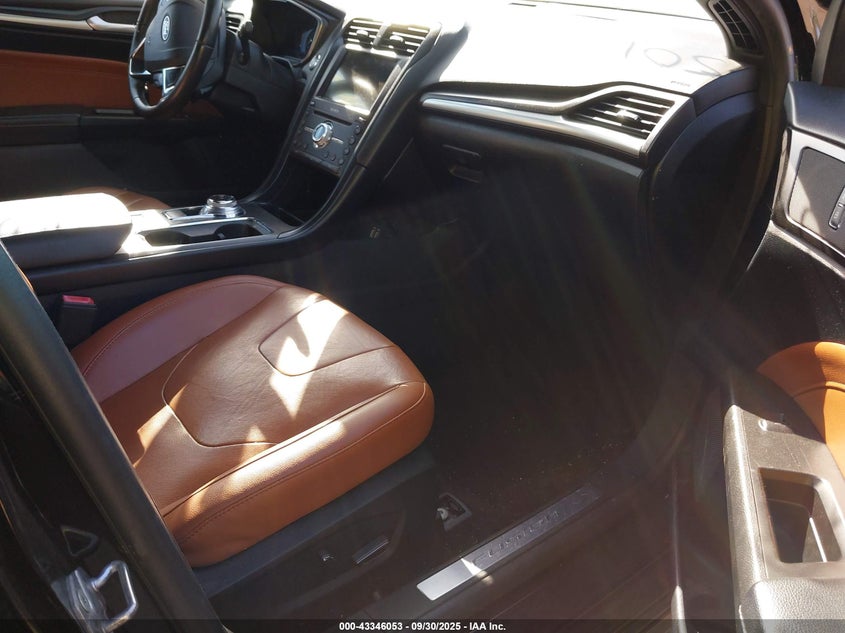 3FA6P0K99LR137501 2020 FORD FUSION photo no. 5