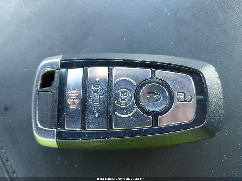 2017 Ford F-450 Platinum VIN: 1FT8W4DT3HED34373 Lot: 43346055