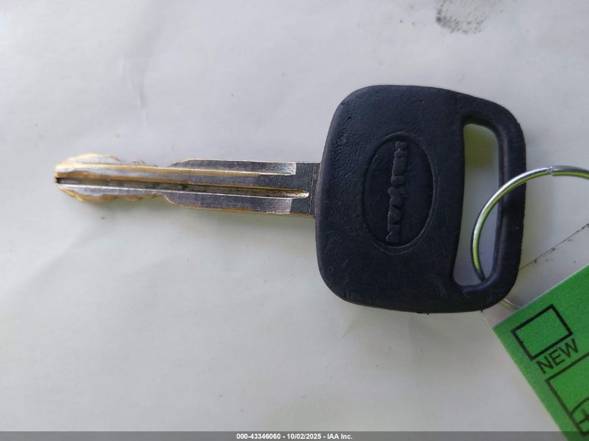 2000 Toyota Avalon Xl VIN: 4T1BF28B8YU010087 Lot: 43346060