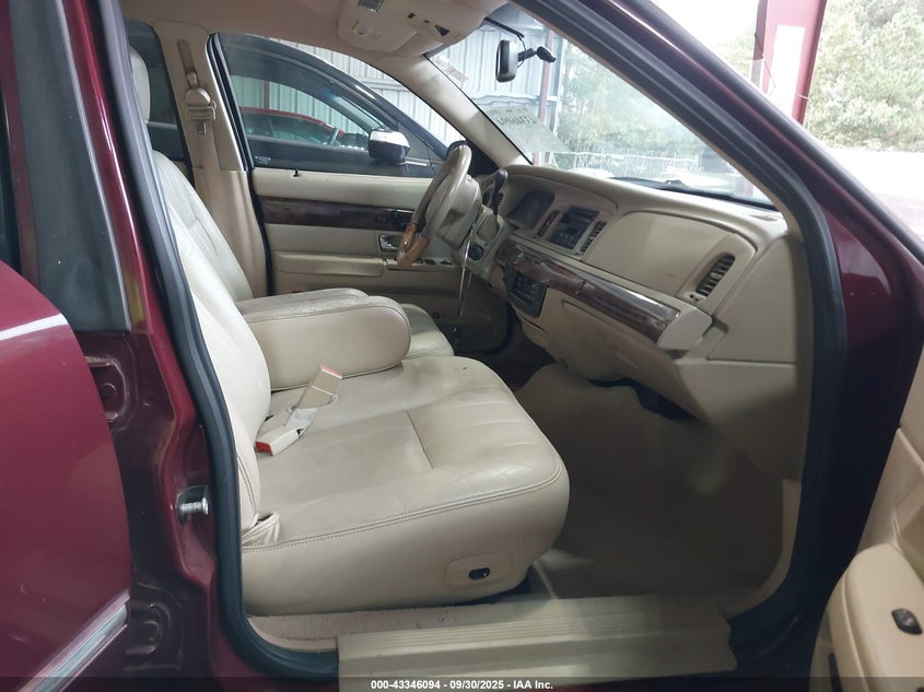 2MEHM75VX6X622960 2006 MERCURY GRAND MARQUIS photo no. 5