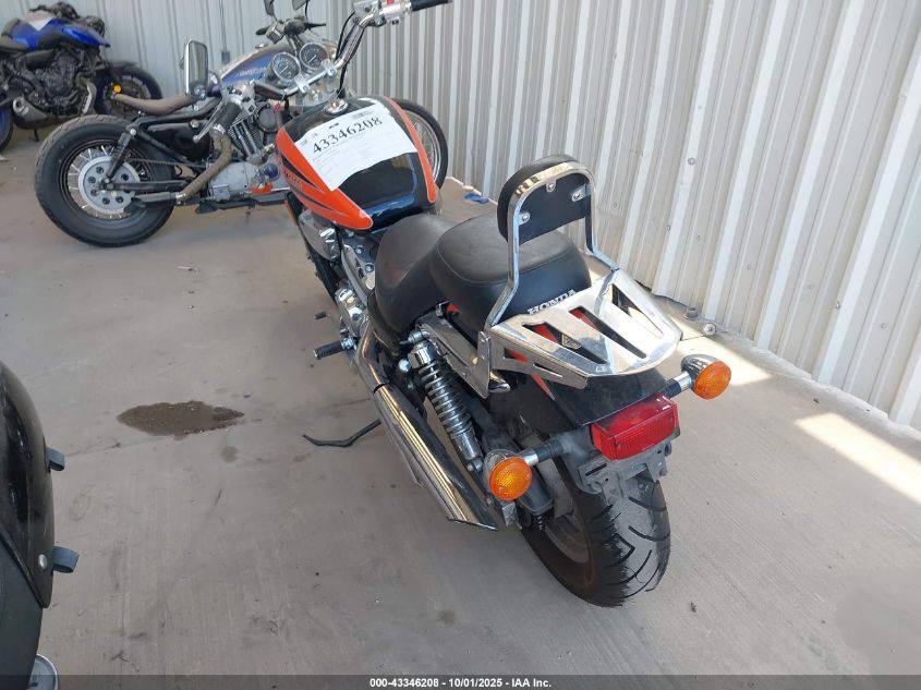 JH2RC4337XM400384 1999 HONDA VF photo no. 3