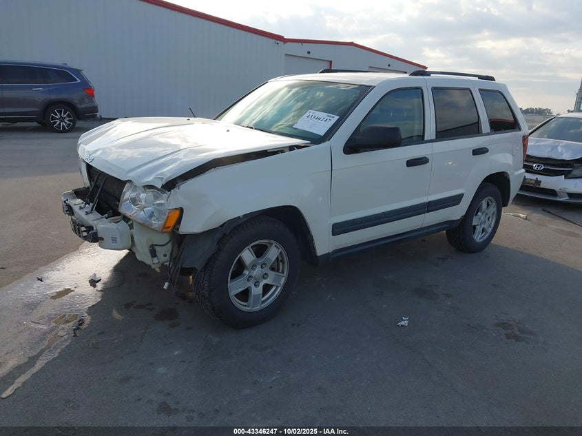 1J4GR48K26C341421 2006 JEEP GRAND CHEROKEE photo no. 2