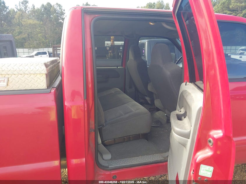 2002 Ford F-350 Lariat/Xl/Xlt VIN: 1FTSW31FX2EA21911 Lot: 43346258