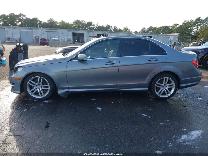 2013 MERCEDES-BENZ C 300 SPORT 4MATIC WDDGF8AB5DR280310