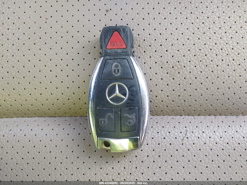 2013 MERCEDES-BENZ C 300 SPORT 4MATIC WDDGF8AB5DR280310