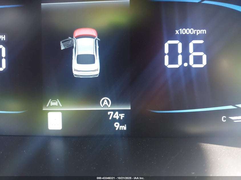 2025 HYUNDAI ELANTRA SE KMHLL4DG2SU088236